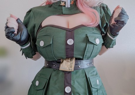 Mikansui_ ポルノスター エロティック 画像