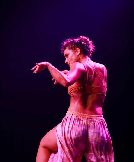 Jade Chynoweth かわいいスター 写真