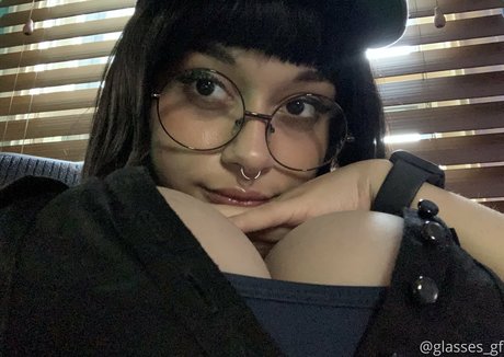 ヒップオンリーファン ホット裸 画像