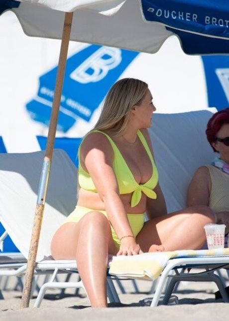 アジア人の精液OnlyFans セクシー 画像