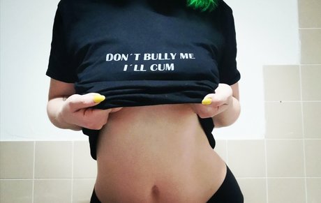 BBW パウグ オンリーファンズ えろた アーカイブ