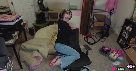 Adrianah Lee アートモデル ギャラリー