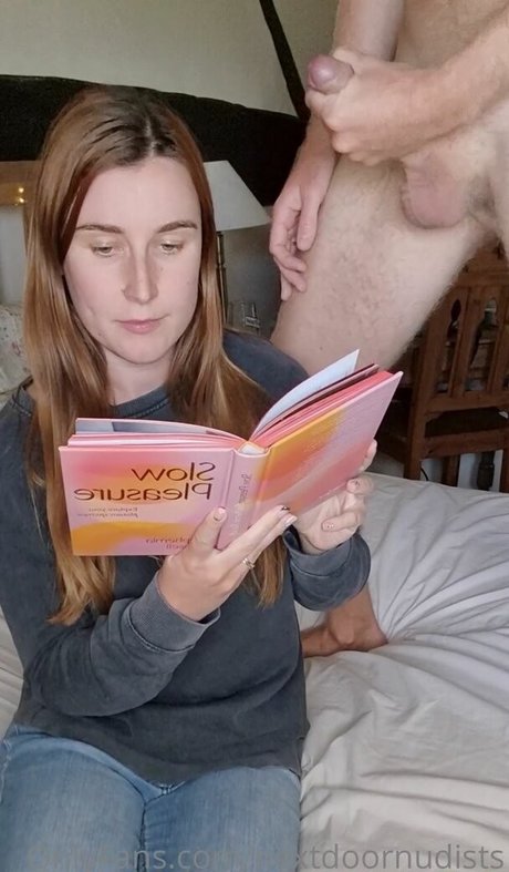 女性の筋肉オンリーファンズ ポルノグラフィック 写真