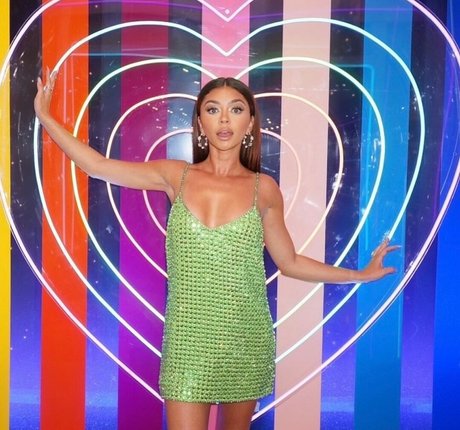 クーガーオンリーファンズ 可愛い 写真