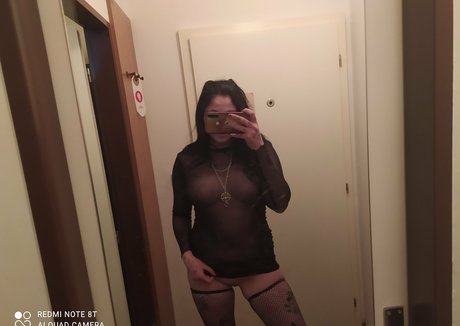 ティーンランジェリーOnlyFans ホット裸 画像