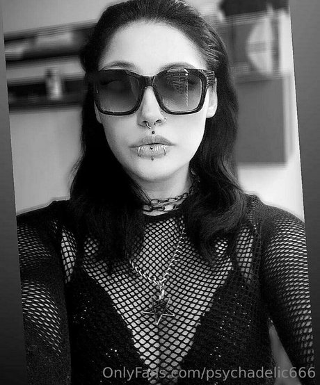 psychadelic666 セックススター 写真