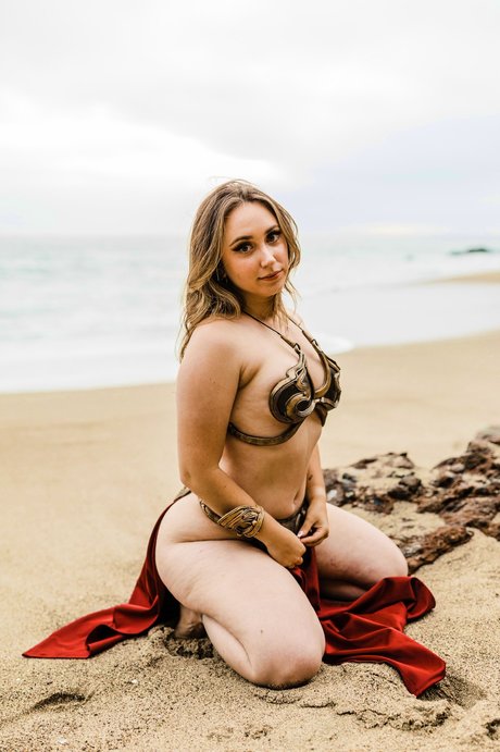 50歳のOnlyFans セクシー 画像