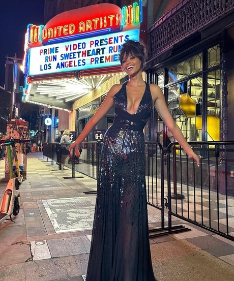 黒いお尻のオンリーファンズ ホット 画像