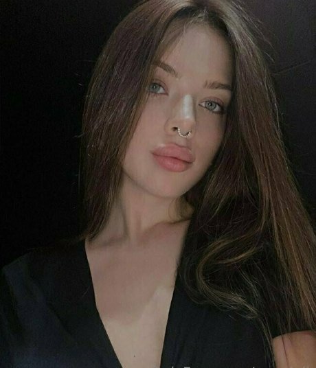 newdoll トップポルノスター 画像