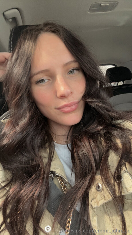 巨乳ナースOnlyFans セクシーヌード 写真