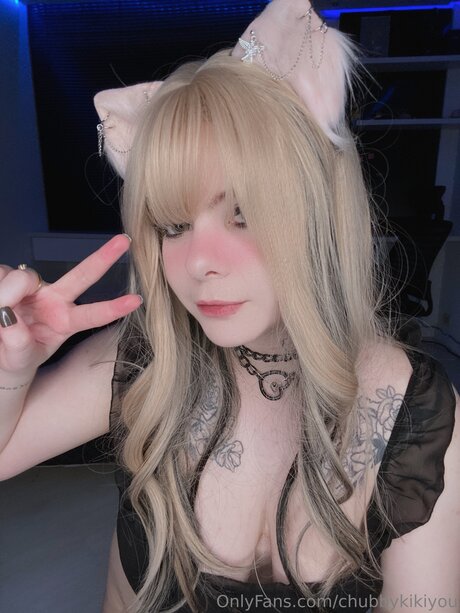 Chubbykikiyou ポルノスター アダルト 写真