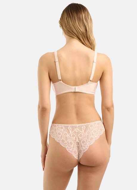 お尻オンリーファン アート裸 写真