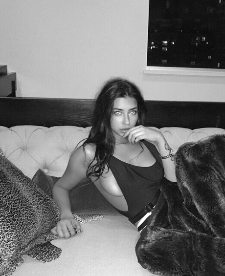 Merk Twain ホットなスター アーカイブ