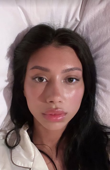 Merk Twain 独占ポルノスター 写真