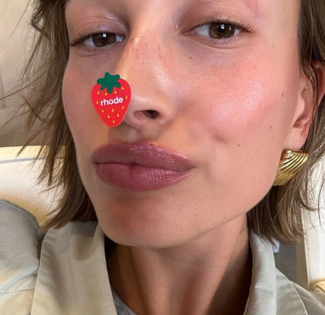 Hailey Baldwin Bieber xxxポルノスター ギャラリー