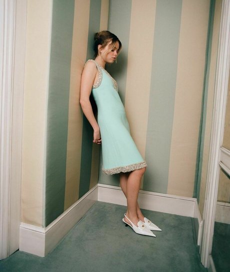 Milly Alcock かわいいスター 写真