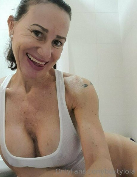 18歳以下の無料OnlyFans ホットxxx 写真