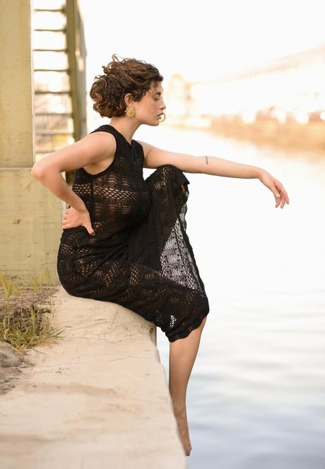 Anna Pittureri トップポルノスター 画像