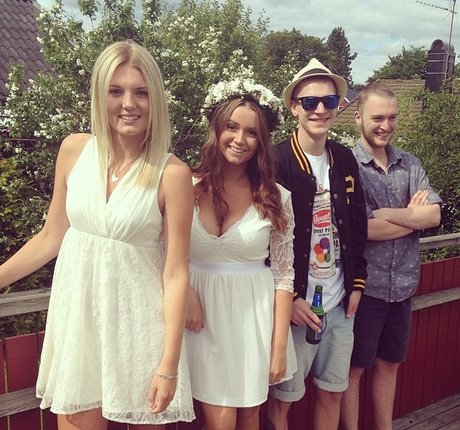 Alma Tandrup 高品質のスター 画像