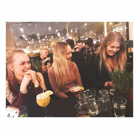 Alma Tandrup セックスモデル 画像