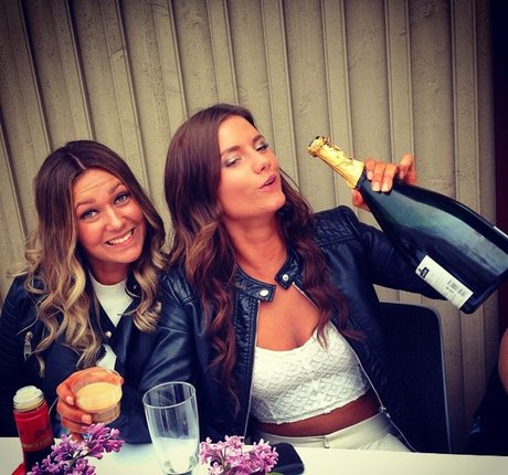 Alma Tandrup ポルノモデル 写真