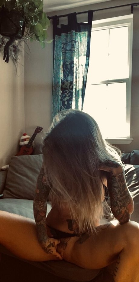 ゲイの乳首OnlyFans 素敵 写真