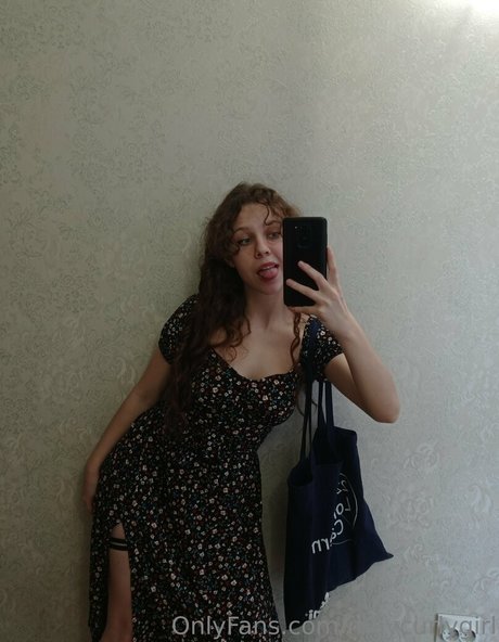 maycurlygirl XXXモデル 写真