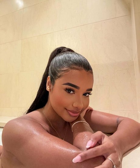 ソロオンリーファンズ アート裸 ギャラリー