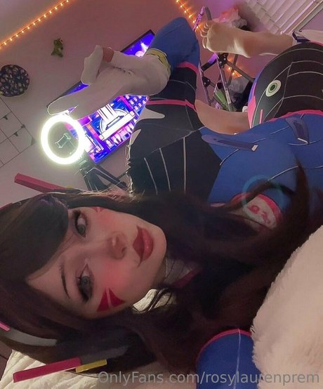 rosylaurenhours アートモデル 画像