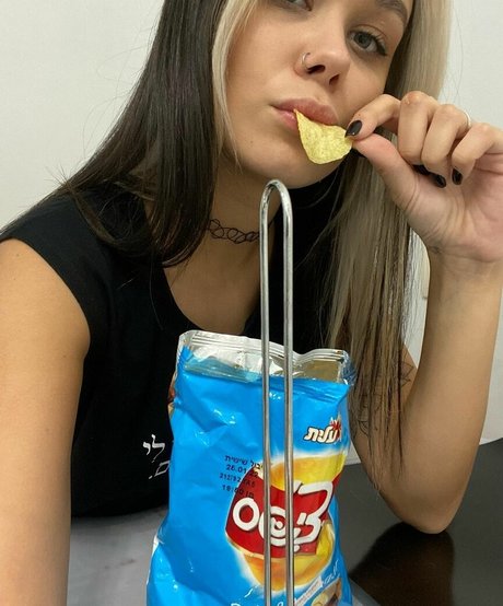 日本の女子高生OnlyFans トップ 画像