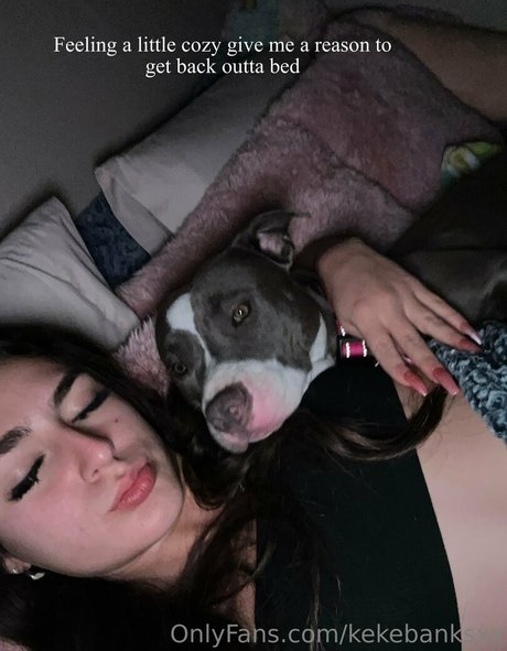 ワークアウト オンリーファンズ エロチック 写真