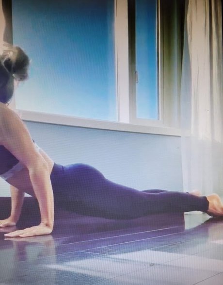 熟女クーガーオンリーファンズ ポルノ 写真