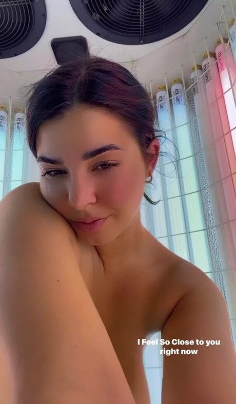 ぽっちゃり黒人OnlyFans 無料セクシー 画像