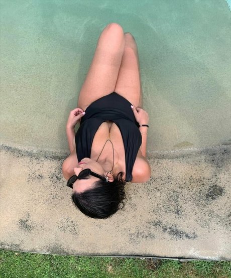 Anna Rebellato 完璧なスター 画像