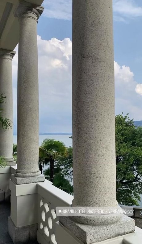 クリスマスヌードOnlyFans ポルノグラフィック 画像