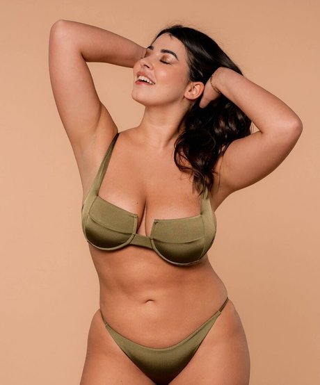 Anna Rebellato トップスター ギャラリー