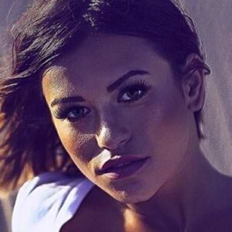 Justine Reine Marie ホットなスター 写真