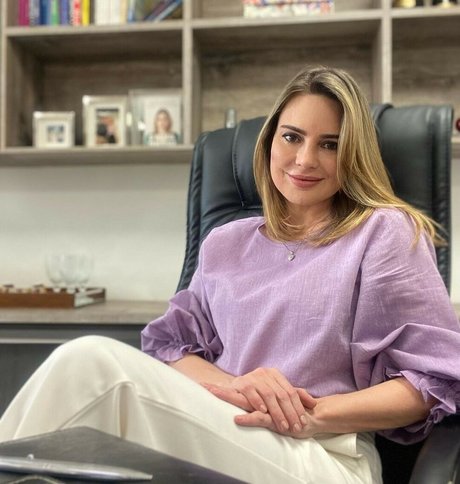 Rachel Sherazade セックスモデル 写真