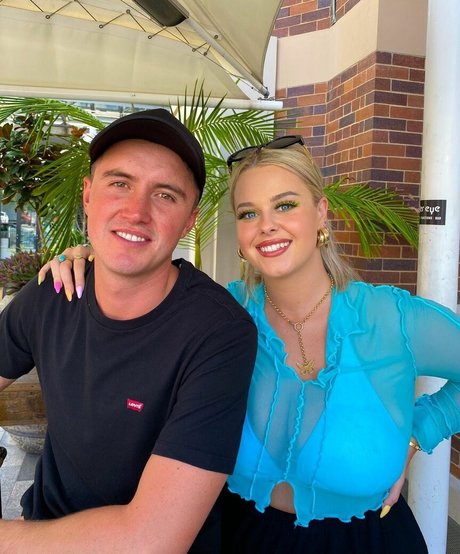 ゲイアナルOnlyFans エロ 写真