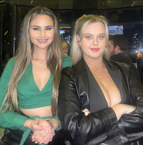 アジア人女性OnlyFans 無料アダルト ギャラリー