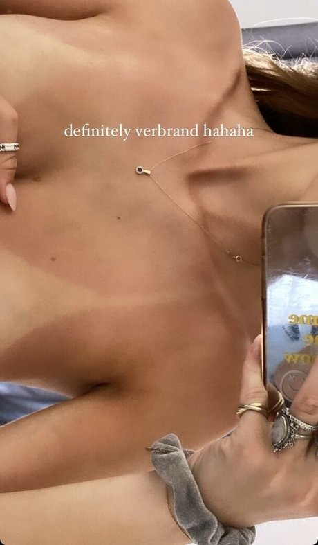 Lies Zhara 美しいモデル 写真