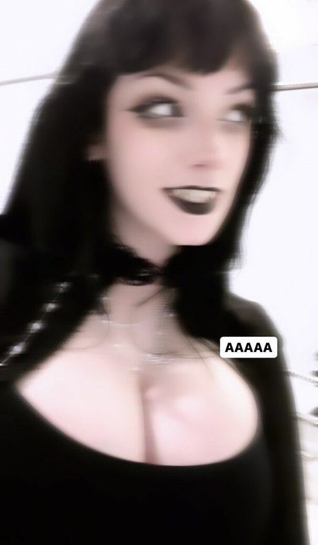 Ameliimoo ポルノスター ヌード 画像