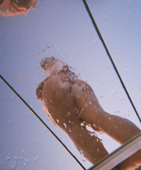 巨乳の赤毛オンリーファンズ ホットセックス 画像