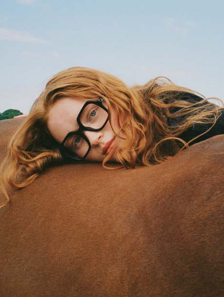 ぽっちゃり黒人OnlyFans アートポルノ 画像