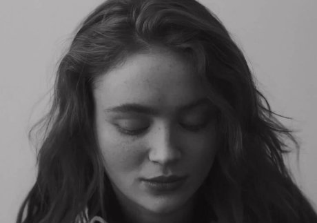 Sadie Sink ポルノスター 独占 ギャラリー