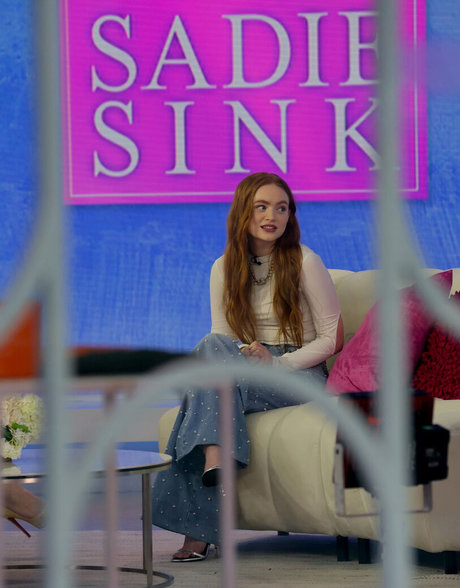 Sadie Sink ポルノスター アダルト ギャラリー