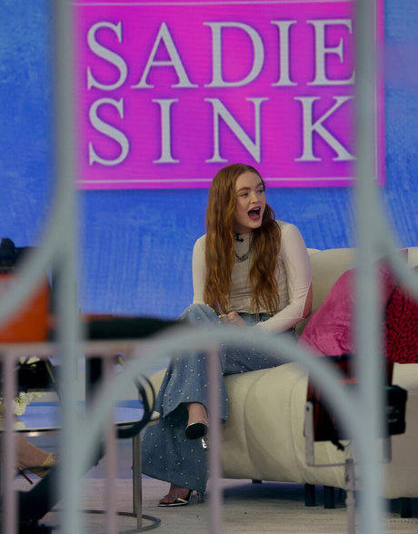 Sadie Sink ヌードのポルノスター アーカイブ