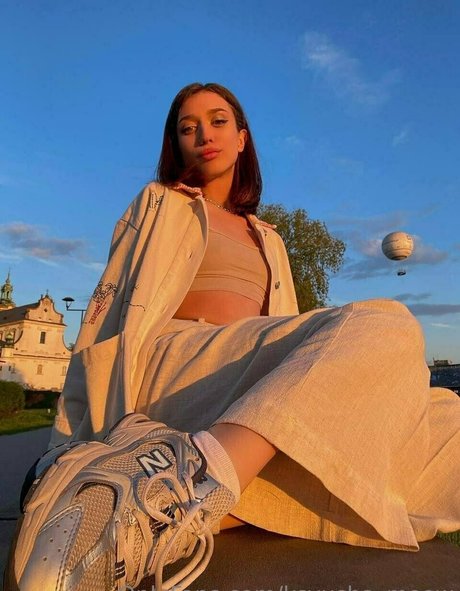 巨乳ブルネットオンリーファンズ 無料セックス ギャラリー