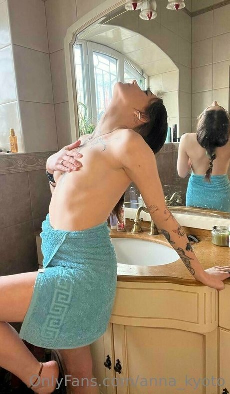 anna kyoto 美しいポルノスター 写真