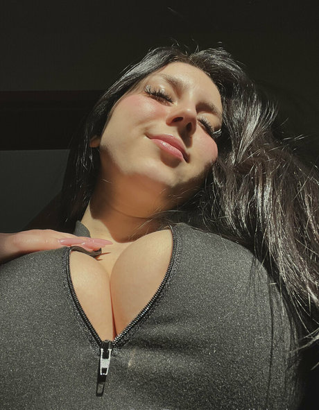 oliviariooo 美しいスター アーカイブ